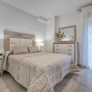  Apartamento Apto Vallellano Junto Al Casco Historico & Parking Incluido